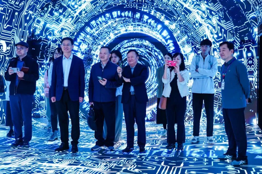 2024120602 国家广电总局发展研究中心一行赴ng28.com励丰文化调研指导